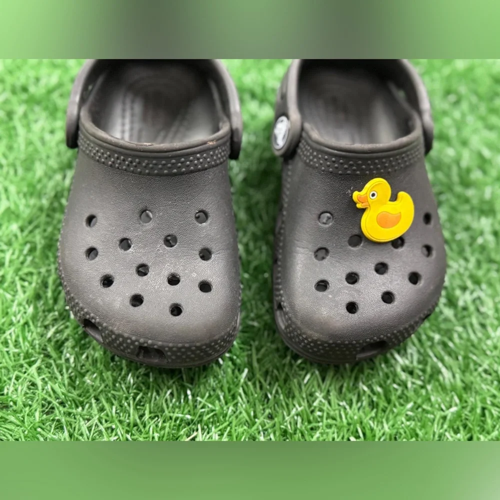 Crocs Kids Black Clogs with Duck‎ Charm Size C7